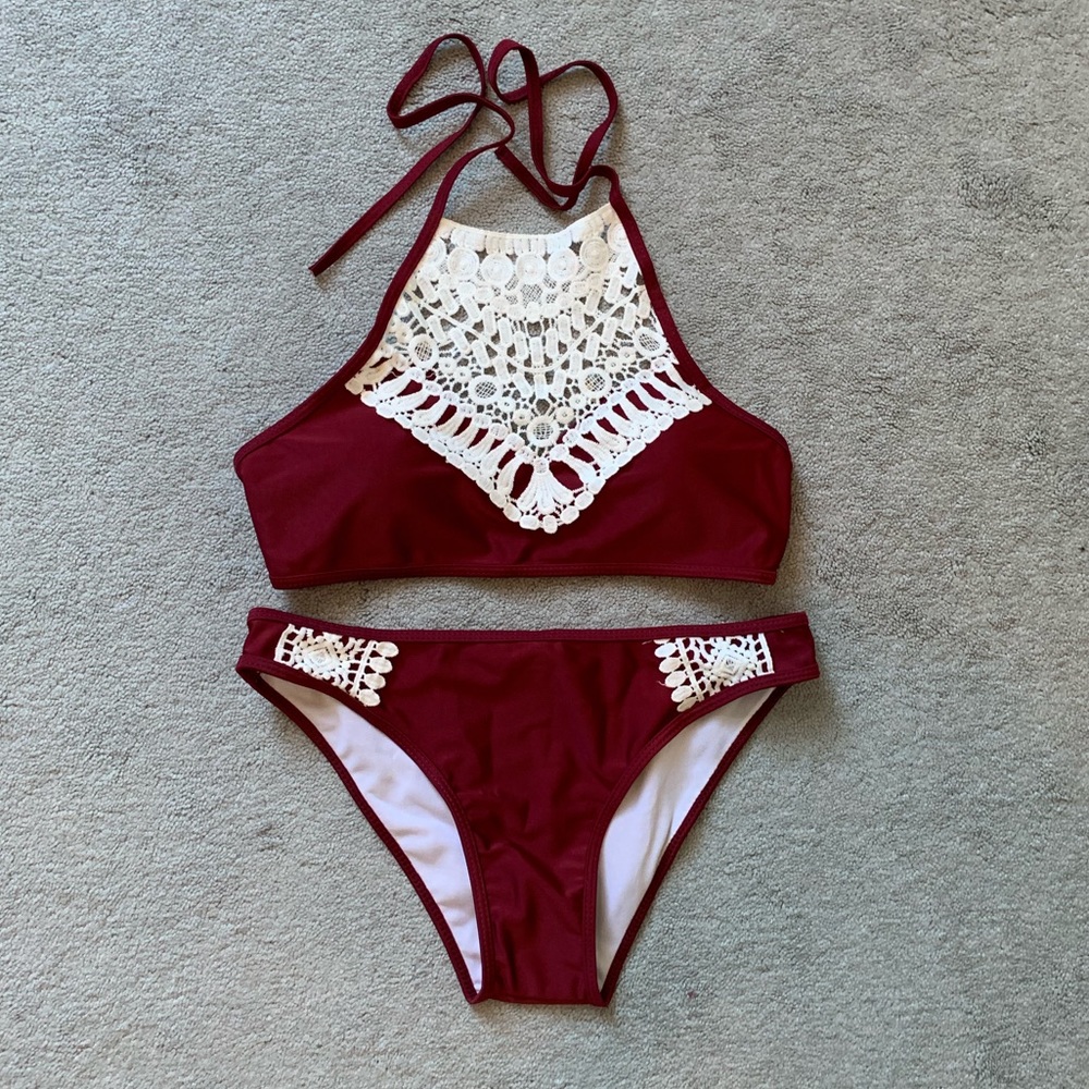 🌺High Neck Bikini🌺 - Picture 2 of 7